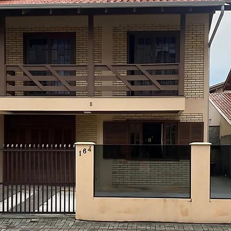 Casa Em Bombinhas Almeida E Moraes Perto Da Praia Exteriör bild