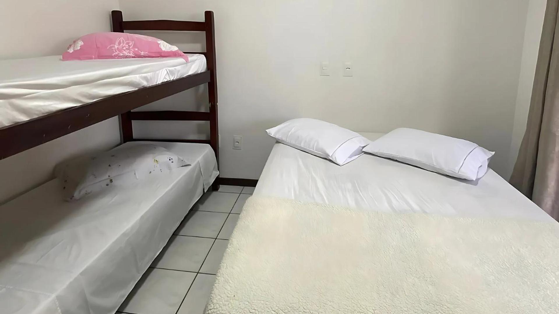 Casa Em Bombinhas Almeida E Moraes Perto Da Praia Exteriör bild